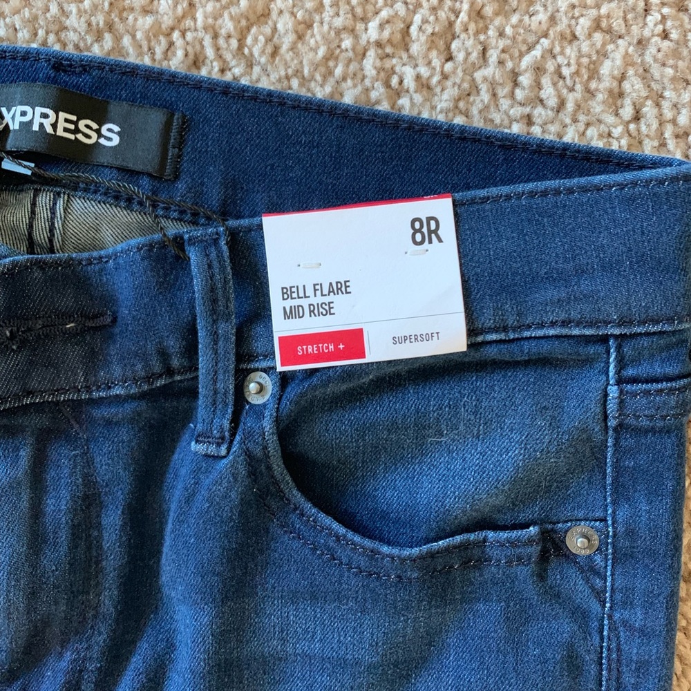 Bell Flare Mid Rise jean - Picture 2 of 3